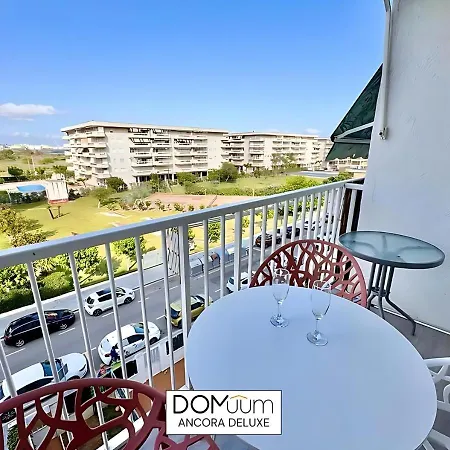 Domuum Holidays Apartment